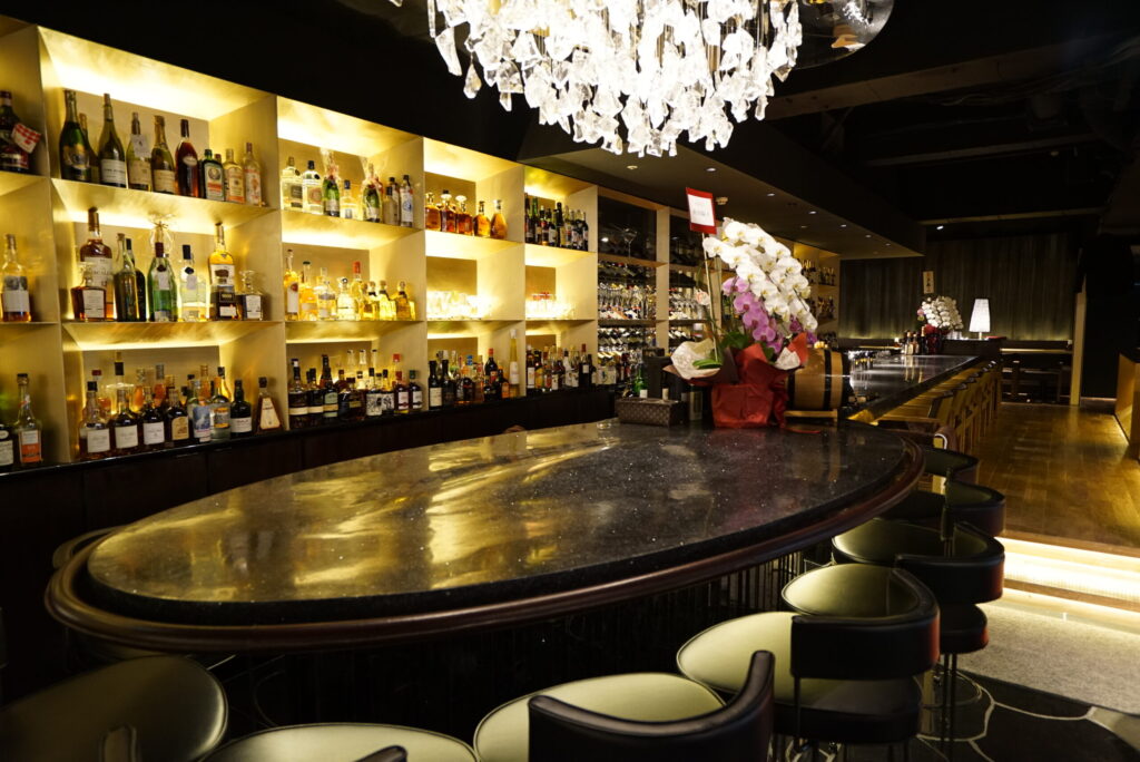 2017-BS-JP-The-Long-Bar-DSC00487-IN-FU-APPL-Nakayashiki-sakan-TAGS-restaurantbar-scaled